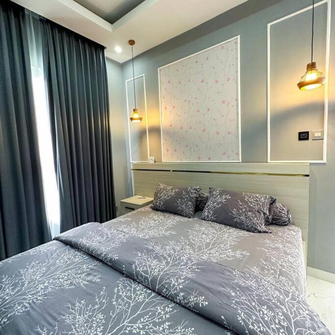 Villa 55 With Pool, Karaoke And Rooftop Bogor Zewnętrze zdjęcie